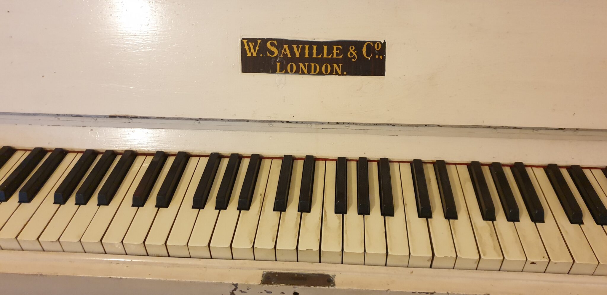 Free Piano in London, Greater London W. Saville & Co, London Upright Piano