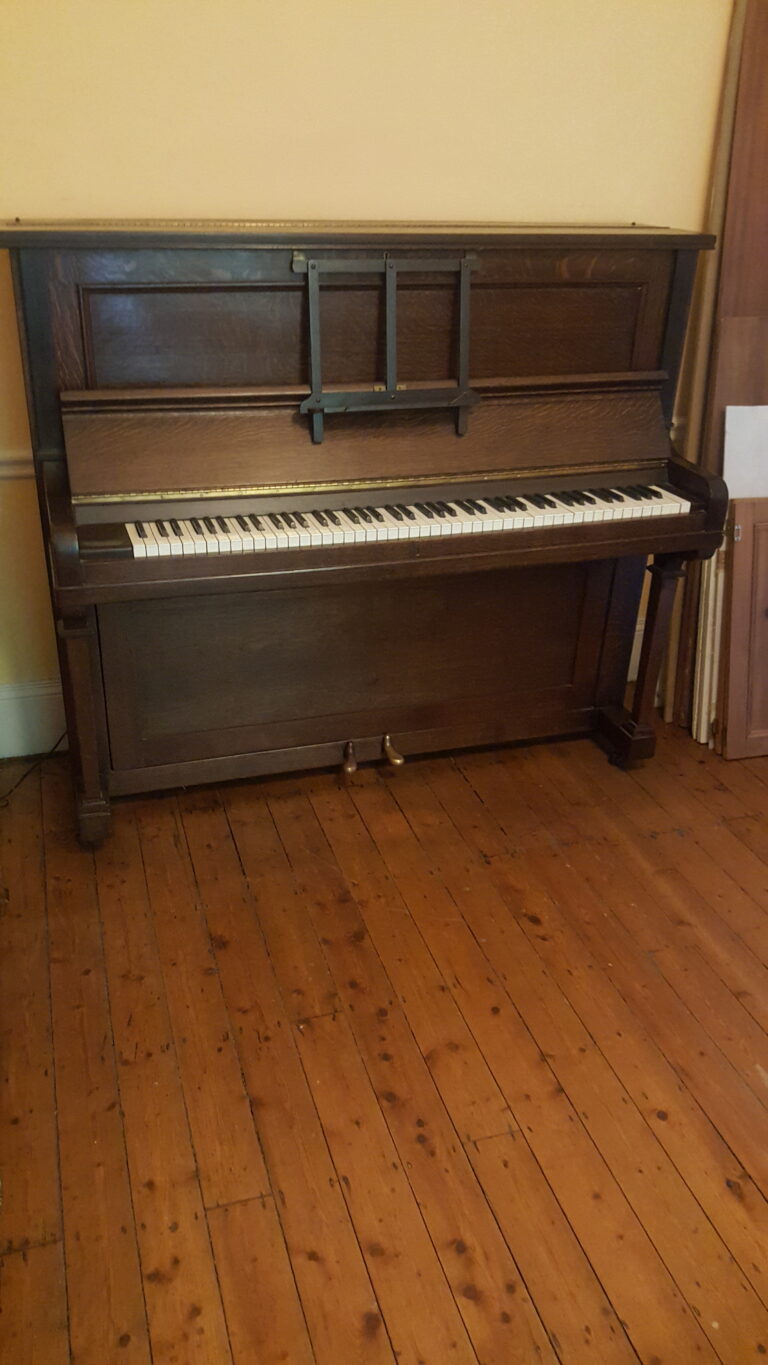 Piano3 1 768x1365